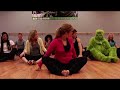 Grinch yoga