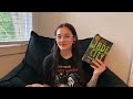 READING VLOG - shadow and bone RANT, new release horror, and sprints!