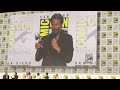 Keanu Reeves receives a surprise Comic Con Award!