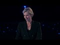Host Jane Lynch Is in Shock When a Contestant Doesn't Know About... Jane Lynch | Weakest Link | NBC