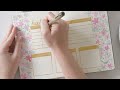 June Ditsy Floral Bullet Journal Theme with Gouache Paint | Plan With Me