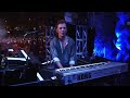 Journey - Don't Stop Believin' (Live 2009) [Official Video]