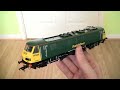 Youtube Nine Year Special - Opening the Bachmann Class 90 in Freightliner Livery (DCC Sound)