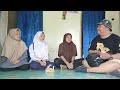 sangat miris‼️Jutaan orang pasti menangis melihat dua gadis yatim, ke sekolah jalan kaki