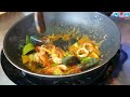 stir fried sea foods with curry paste ทะเลผัดฉ่า@thailocalfoods9710