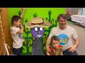 Baby Kings 4 Color Door Adventure | Pretend Play by Papa Joel's English