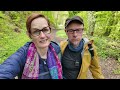 Wilde Schlucht & tiefe Höhlen: Wandersocken-Runde bei Bad Tönisstein