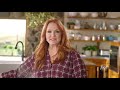 Ree's Drummond Makes a Beef Noodle Skillet | The Pioneer Woman | Food Network