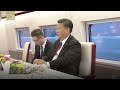 Chinese President Xi and Russian President Putin takes the CRH to Tianjin