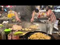 Skill chef preparing our dinner at the hibachi restaurant 🥙🍲🥗