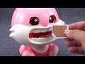 Memuaskan dengan Membuka kemasan dokter gigi warna merah jambu yang indah | Tinjau Mainan