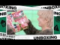 (CC) V makes V poses and the world is good again | UNBOXING SHOW (FULL)