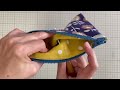 An unusual way to make a double zipper pouch with pockets