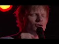 Mega Mentor Ed Sheeran Performs 