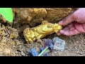 Gold Dredge Finding a Pile of Amazing Gold & Crystal