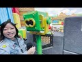 Super Nintendo World Full Park Tour + Mario Kart Ride Reactions - Super Kit & Krysta 64