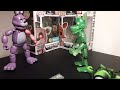 Five Nights at Freddy's Action Figure Fight!