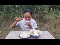 Bầu chần, tôm kho đánh; món ăn dân dã xứ Huế (gourd) - Thủy Dương vlog