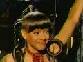 Lisa Left Eye Lopes in 2000 thanks sister brother & mom for their solid support of her music career