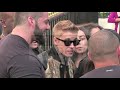 EXCLUSIVE - Lovely Justin Bieber being super nice with his fans in Paris