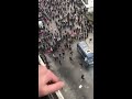 Magrebíes destrozan furgoneta y linchan Policía Nacional Argelina