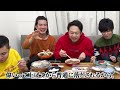[Gluttony] Spending 10,000 Yen On Gourmet Gacha!?