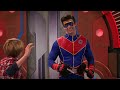 Henry Danger | Elke keer dat de volwassenen gered moeten worden in Henry Danger! | Nickelodeon