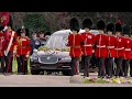 Queen Elizabeth II's coffin seen by public for final time as procession reaches Windsor - BBC News