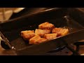 [Vlog] Making homemade bacon and crouton Caesar salad