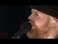 Tom Walker & Red Hot Chilli Pipers - Leave A Light On (The Quay Sessions)