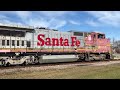 “SANTA FE ALL THE WAY!” BNSF 552 with goddess RS3L leads R-CHI452 north @ Batavia IL 11.22.23