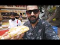 30/- Flying Indian Street Food 😍 National Athlete ka Kanpuria Breakfast, Pandit G ka English Nashta
