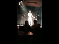 Mi primera vez  en el openmic del comedy club y que me bajan😬😂