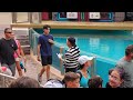 Tom the funniest and most relaxed mime at SeaWorld Orlando 😂🤣 #tomthemime #seaworldmime