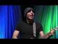 Joe Satriani plays Satch Boogie on a Les Paul! No whammy bar! | Les Paul Tribute