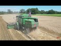 JOHN DEERE 8820 Titan II Combine Harvest Wheat