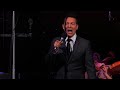 Special Guest Michael Feinstein Performs 