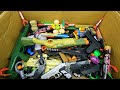 Toy Guns Colorful Karambit Knives, Equipment Box of Weapons