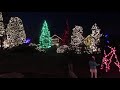 Christmas lighits in Peddlers Village