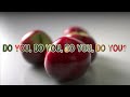 Charli XCX - Apple (Lyrics)