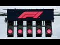 I put the Gran Turismo count down start on the F1 start grid lights