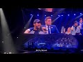 Michael Bublé blown away by fan singing at concert MUST WATCH!