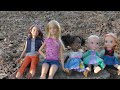 Camper ! Elsa & Anna toddlers - Barbie - picnic - RV - nature