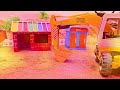 Crane truck rescue dump truck accident and play with Lightning McQueen on the sand - Toy car story