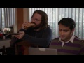 Silicon Valley - Is that one actually a hot dog?