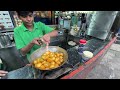 Mumbai's Famous Coin Idli Fry | Street Food