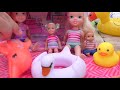 Family pool time ! Elsa & Anna toddlers - floaties - water fun - Barbie