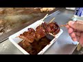 100,000 people a year visit this little barbecue stall! Japanese street food