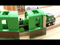 Talking Thomas Wooden Railway☆Brio Town and Roundhouse Course