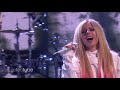 Avril Lavigne Performs ‘Bite Me’ ft. Travis Barker